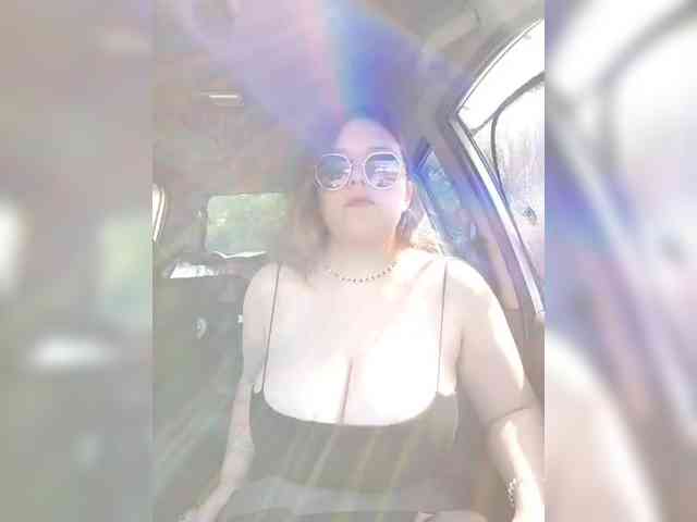 Caramel-pussy Live Webcam on BongaCams