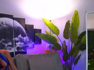 RaquelleVon Porn Show