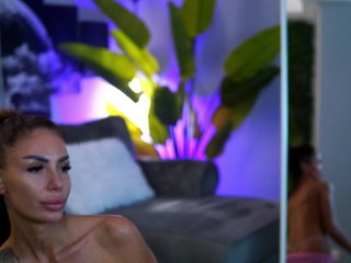 RaquelleVon Porn Show
