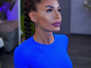 RaquelleVon Porn Show