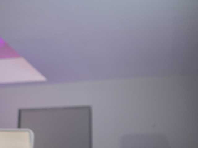 RaquelleVon's BongaCams show and profile