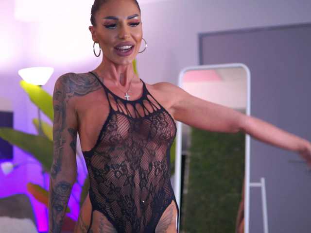  RaquelleVon chat room