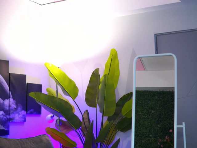 RaquelleVon from BongaCams is Freechat