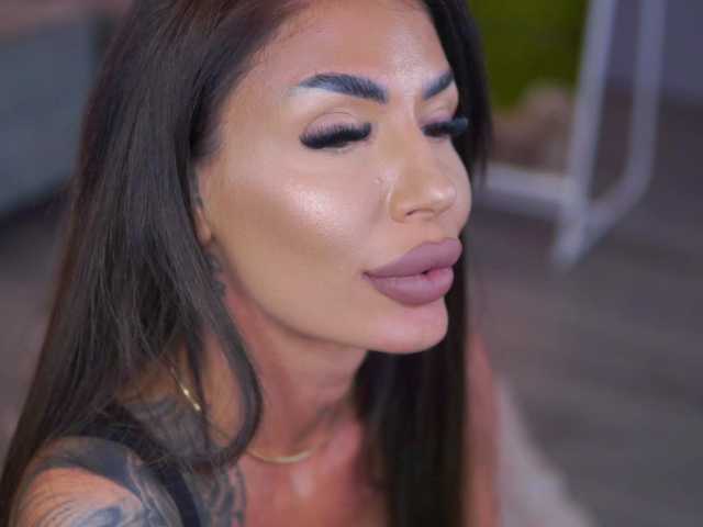 Preview of raquellevon