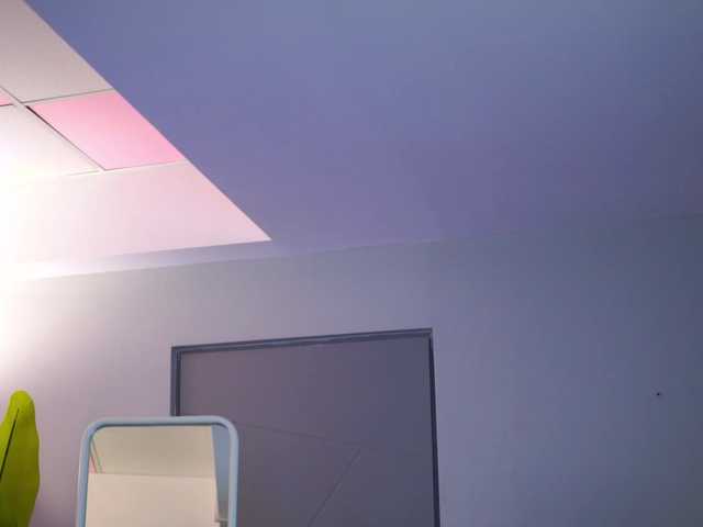 RaquelleVon's BongaCams show and profile