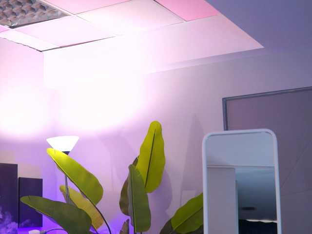 go to chat with RaquelleVon