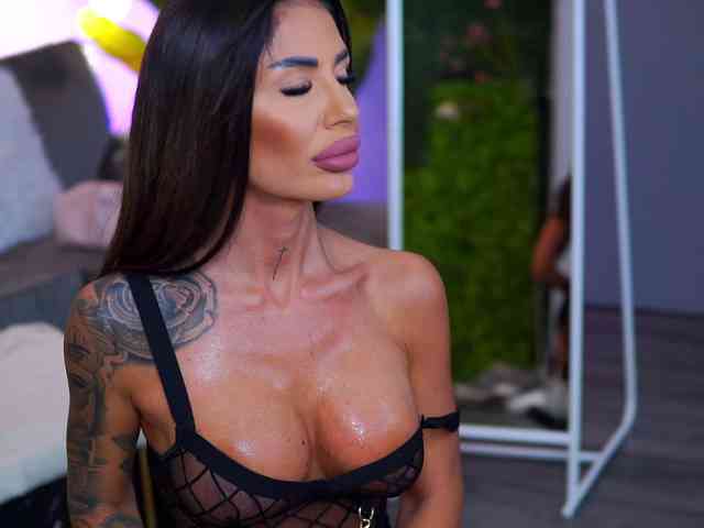 RaquelleVon