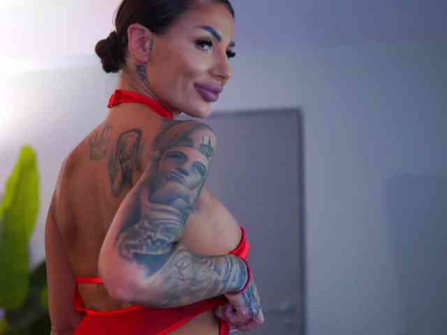 RaquelleVon RaquelleVon