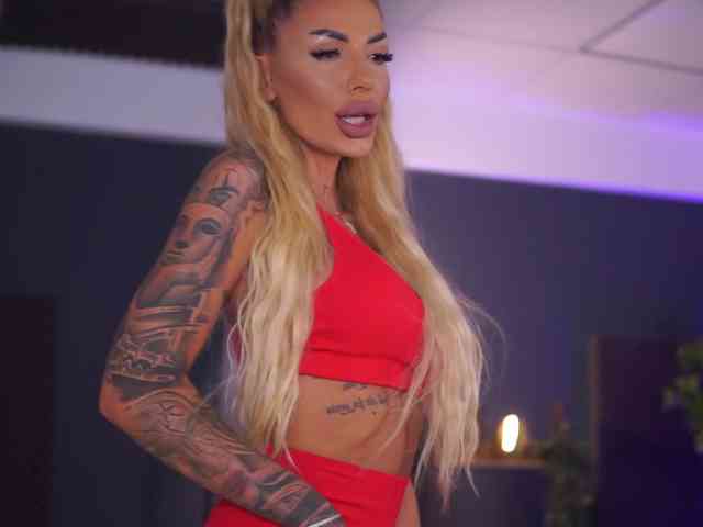 RaquelleVon