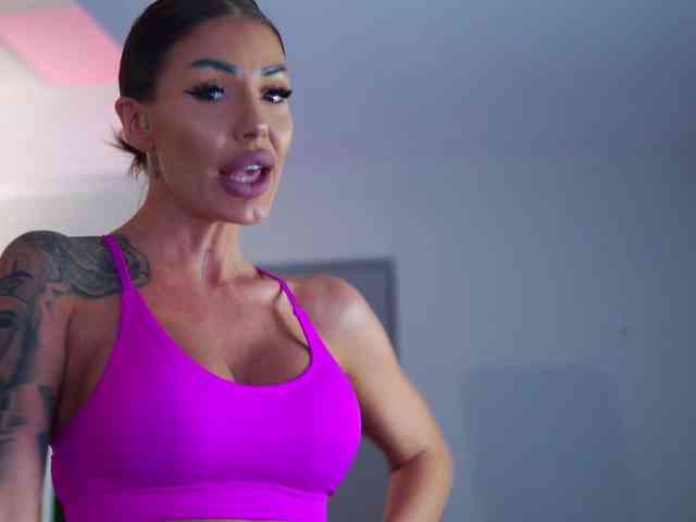 RaquelleVon RaquelleVon