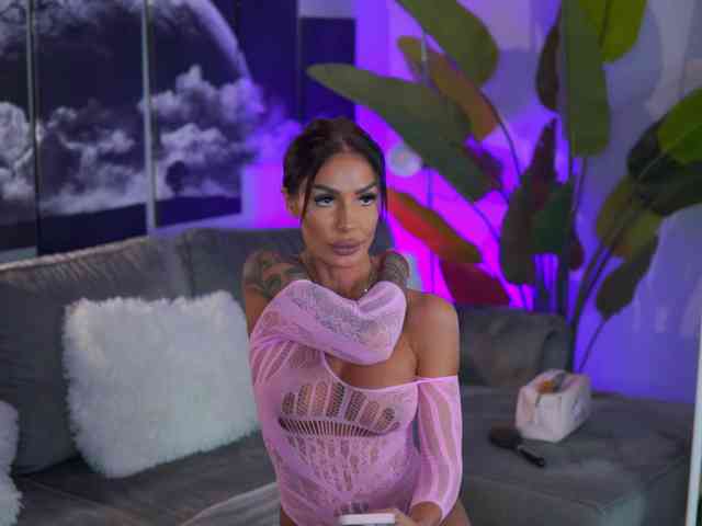 RaquelleVon RaquelleVon