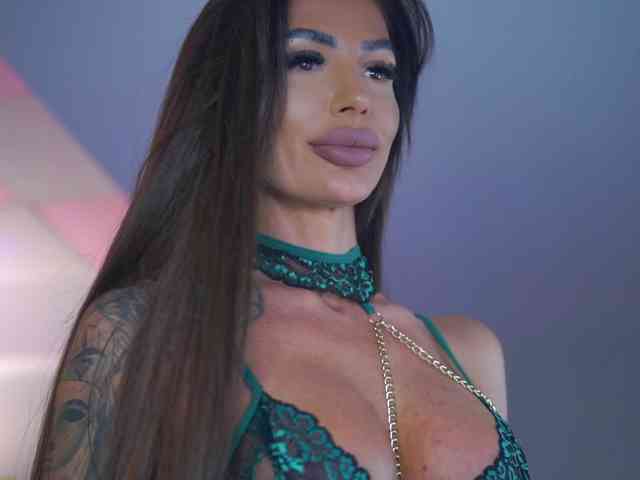 RaquelleVon RaquelleVon