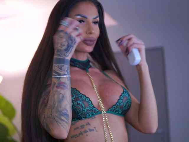 RaquelleVon's Sexcam