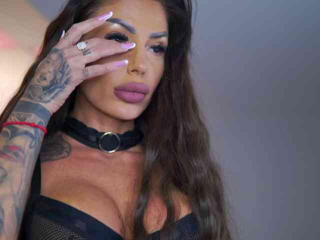 RaquelleVon RaquelleVon