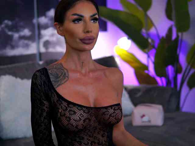 RaquelleVon webcam