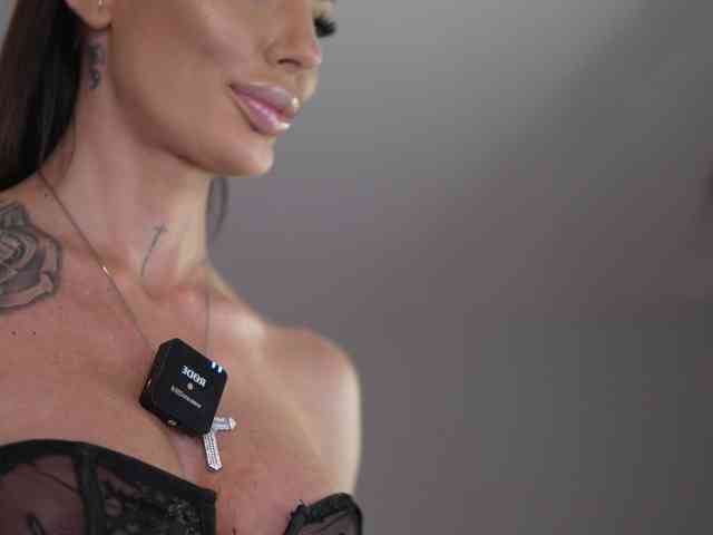 RaquelleVon RaquelleVon