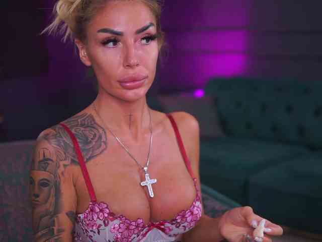 nude live RaquelleVon