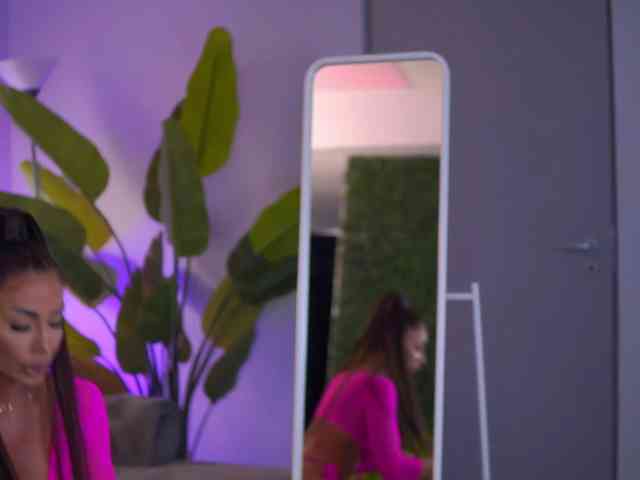 RaquelleVon RaquelleVon