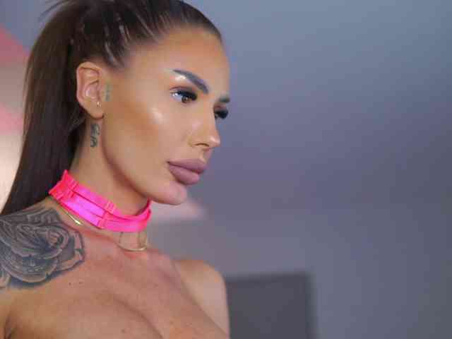 RaquelleVon RaquelleVon