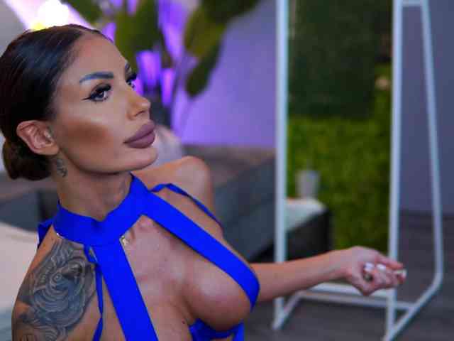 RaquelleVon