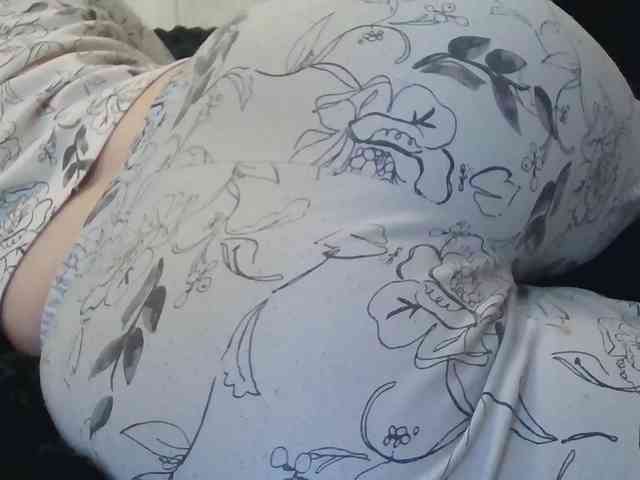 MiniMilfa Live Webcam on BongaCams