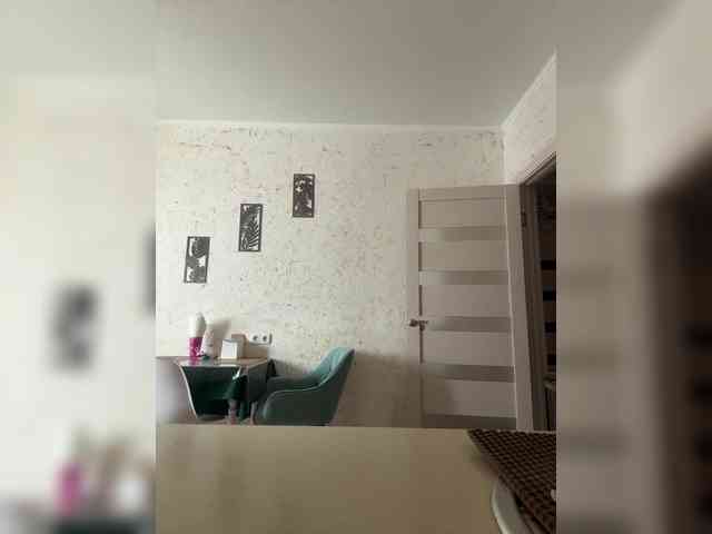 Ylia2111-1 Live Webcam on BongaCams