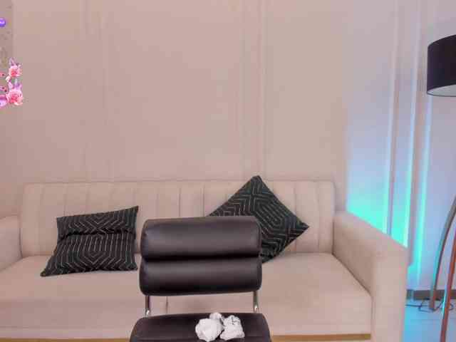 NicoleSanz webcam