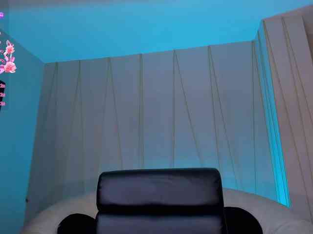 NicoleSanz webcam