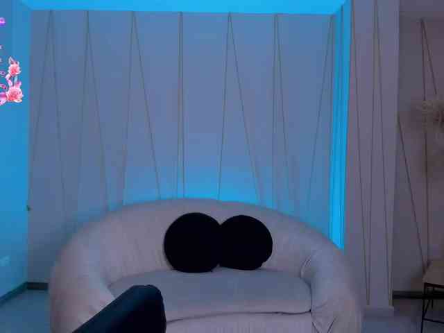 NicoleSanz webcam