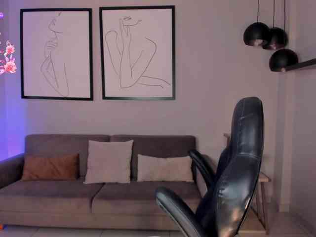 NicoleSanz webcam