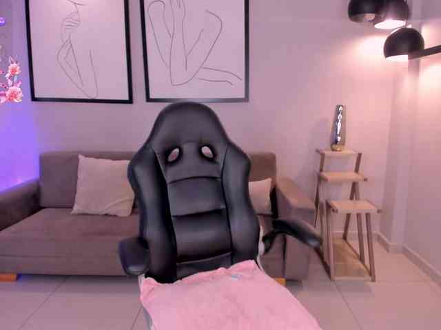 NicoleSanz webcam