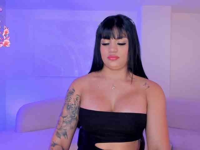 NicoleSanz webcam