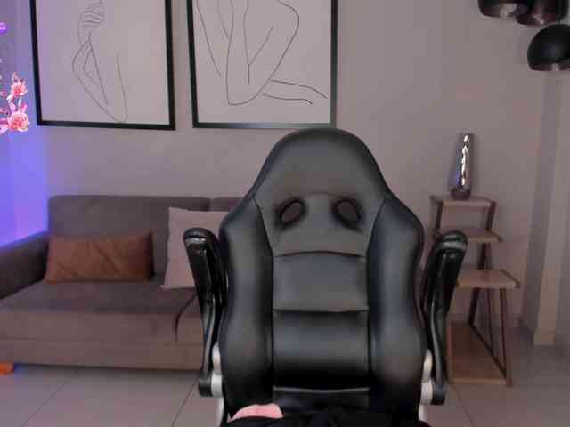 NicoleSanz webcam