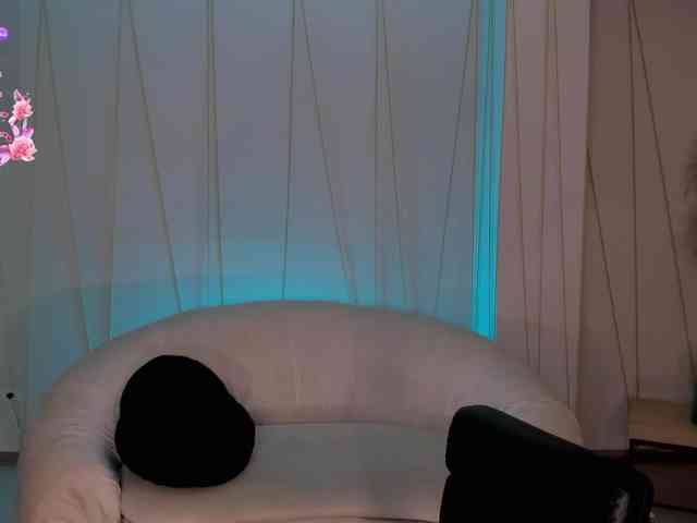 NicoleSanz webcam