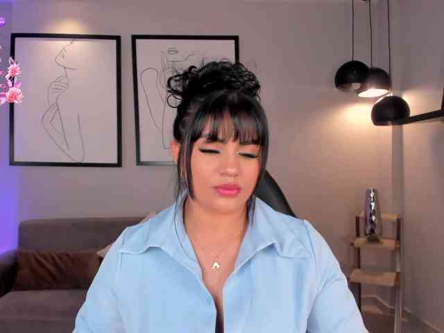 NicoleSanz webcam