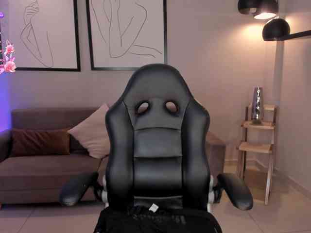 NicoleSanz webcam