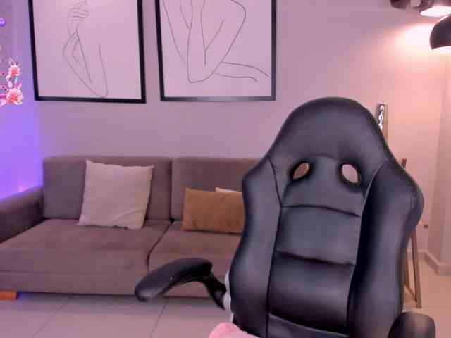 NicoleSanz webcam