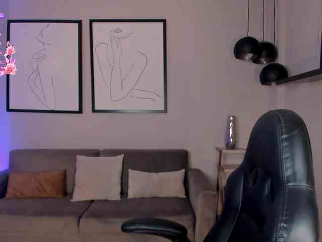 NicoleSanz webcam