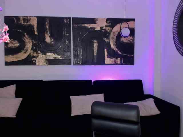 NicoleSanz webcam
