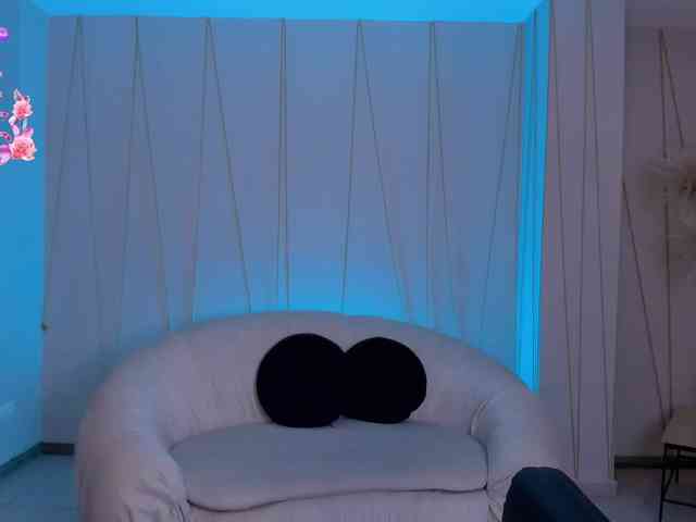 NicoleSanz webcam