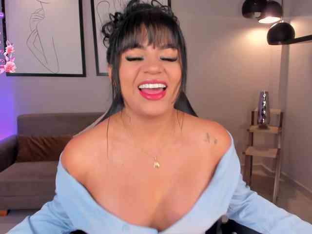 NicoleSanz webcam