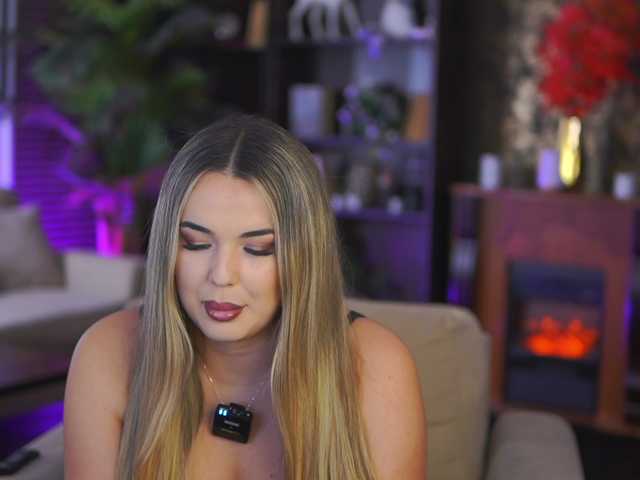 EvaSunderland's BongaCams show and profile