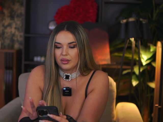 EvaSunderland's BongaCams show and profile