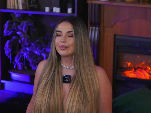 EvaSunderland's BongaCams show and profile