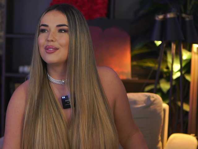 EvaSunderland's BongaCams show and profile