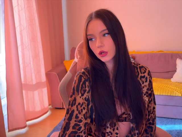 SweetLolllli's BongaCams show and profile