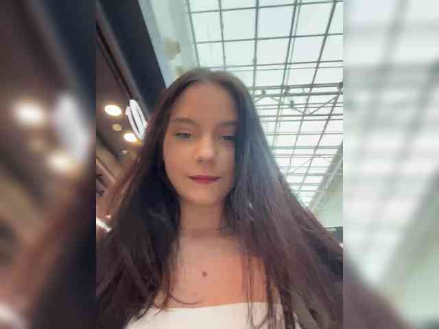 SweetLolllli Live Webcam on BongaCams