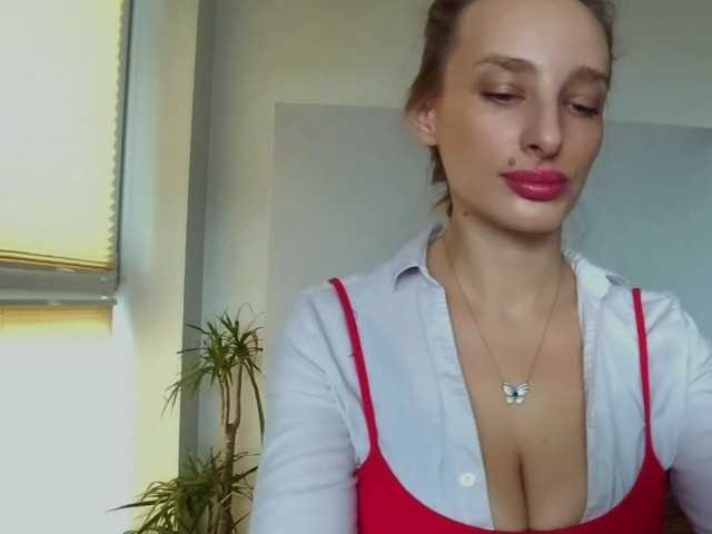 MarilynShow's BongaCams show and profile