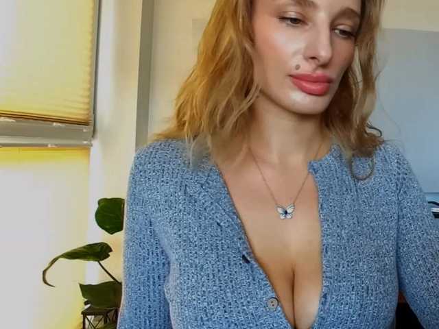 MarilynShow's BongaCams show and profile