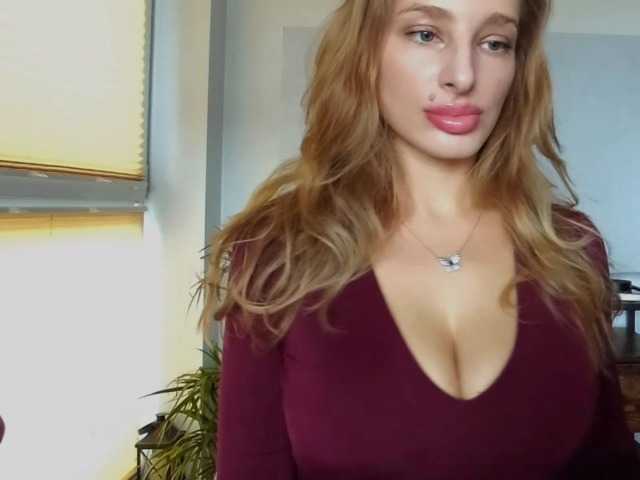 MarilynShow's BongaCams show and profile